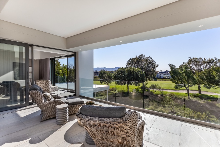 4 Bedroom Property for Sale in Pearl Valley at Val de Vie Western Cape